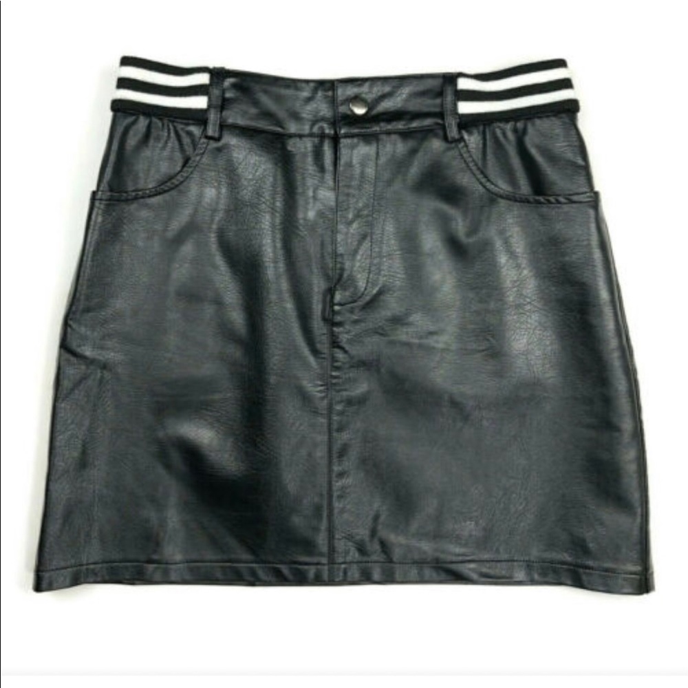 NWOT LF Seek The Label Faux Leather Skirt,S
